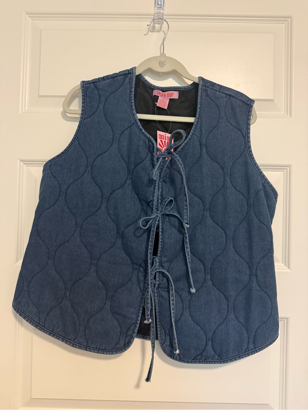 Coco & Shay tie up vest